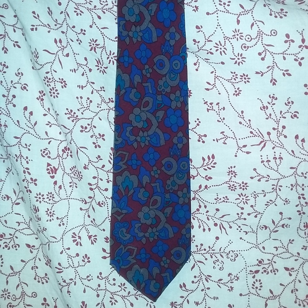 Henry Pensee Ala Paris Black Blue Flowers Silk